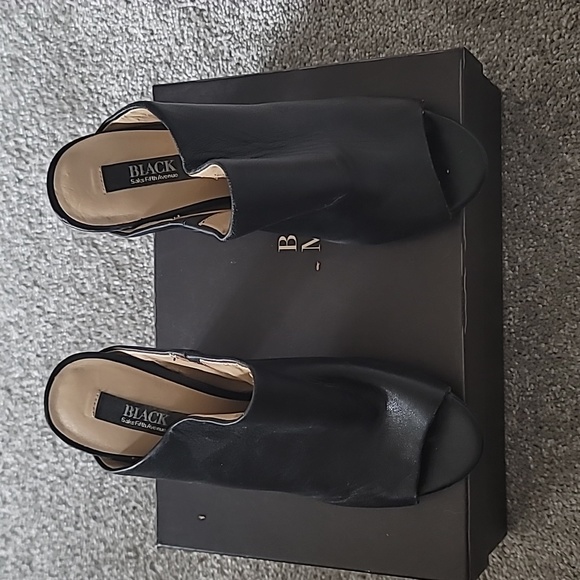 Sz 6 black leather mules - Picture 2 of 3